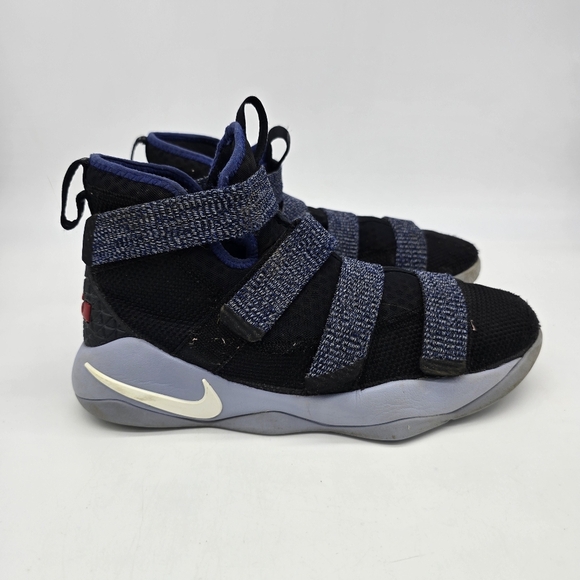 Nike LeBron Soldier 11 XI Black Blue Grey Basketball Shoes 918369-005 Youth 7Y - Picture 4 of 7